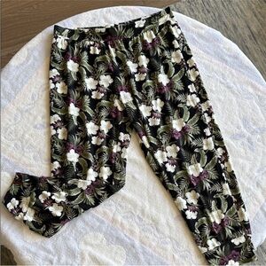 Tommy Bahama Black and Green Floral Pajama Joggers
